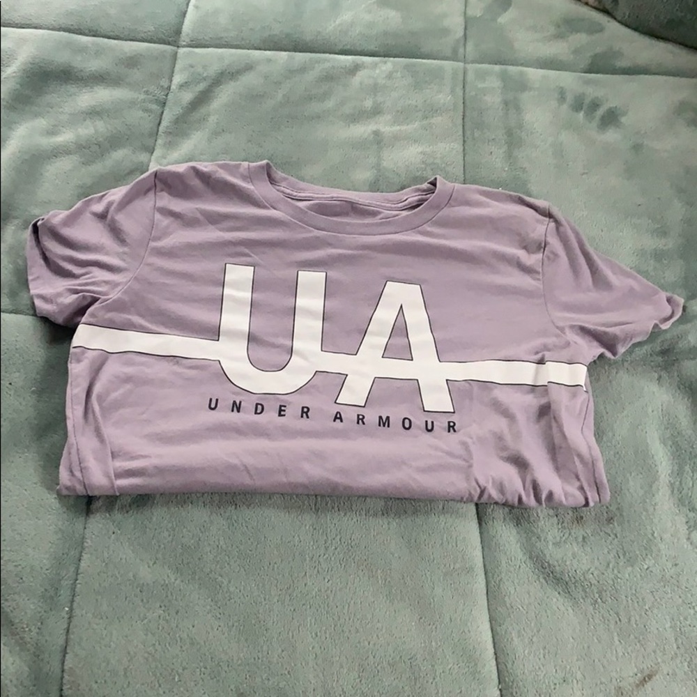 WOMENS XS UNDER ARMOUR TEE